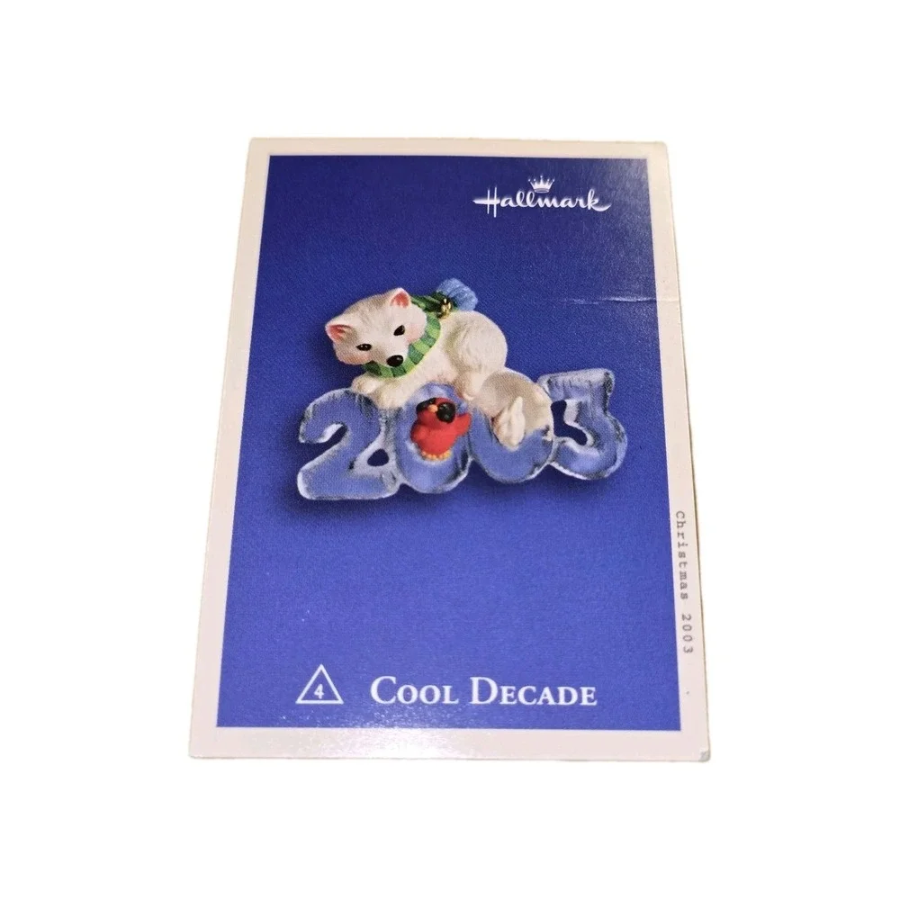 🎄 Hallmark Cool‎ Decade 2003 Ornament EUC Husky Cardinal 4th Series Collectible